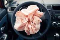 Airbag-injury-lawyer-faulty-defect-product-liability-class-action-300x200